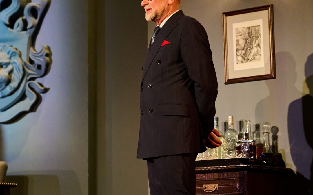 Pełna widownia na spektaklu „Ambasador”